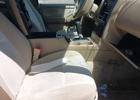 2008 Ford Explorer Xlt z USA, uszkodzony, nr VIN 1FMEU73E68UA66143